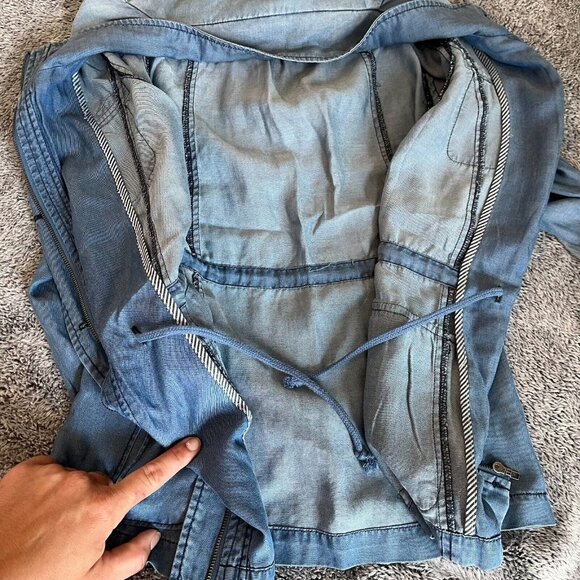 LOve Tree Womens Utility Jacket Small Blue Chambray 100% Tencel Western‎ 16660 - Picture 8 of 11